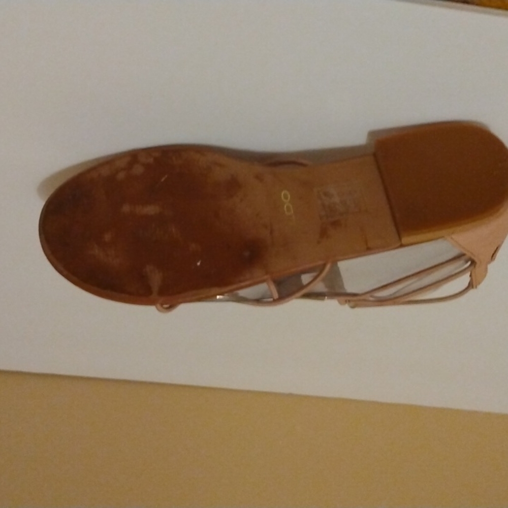 ALDO - Picture 4 of 7